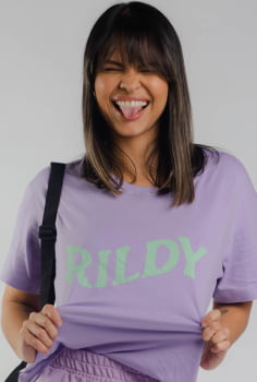 Camiseta Rildy lilás